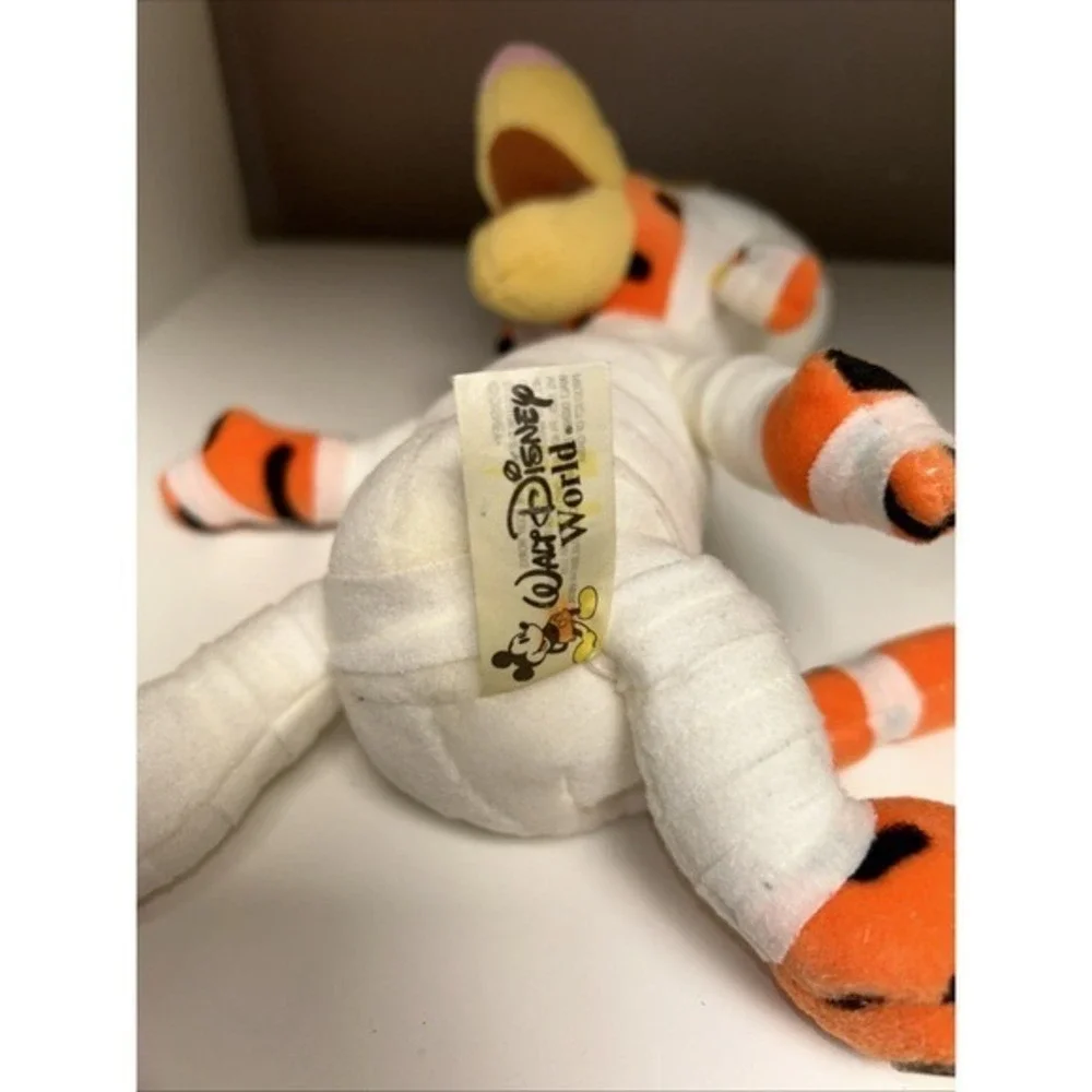 Walt Disney World Tigger Halloween 2001 Bean Bag‎ Mummy Plush/Toy EUC